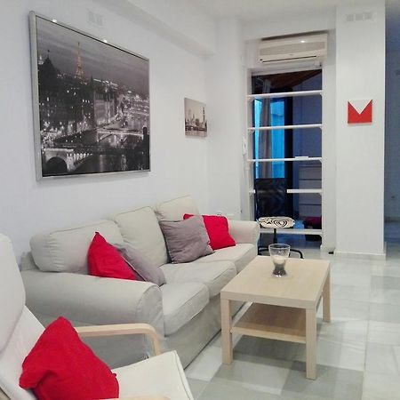 Centrico Apartamento Con Patio Privado Sevilla Exteriör bild