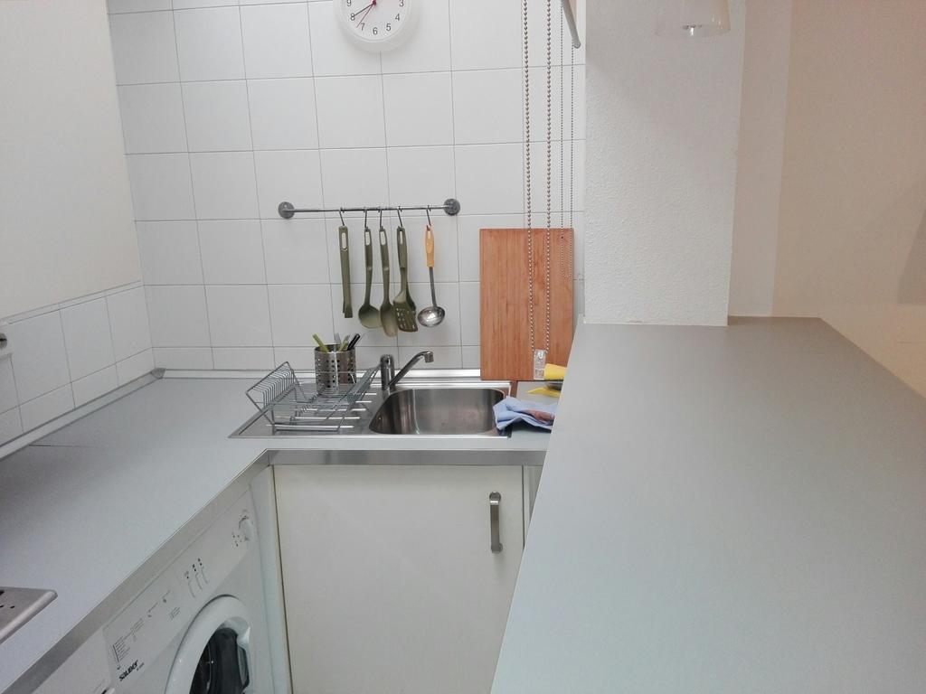 Centrico Apartamento Con Patio Privado Sevilla Exteriör bild
