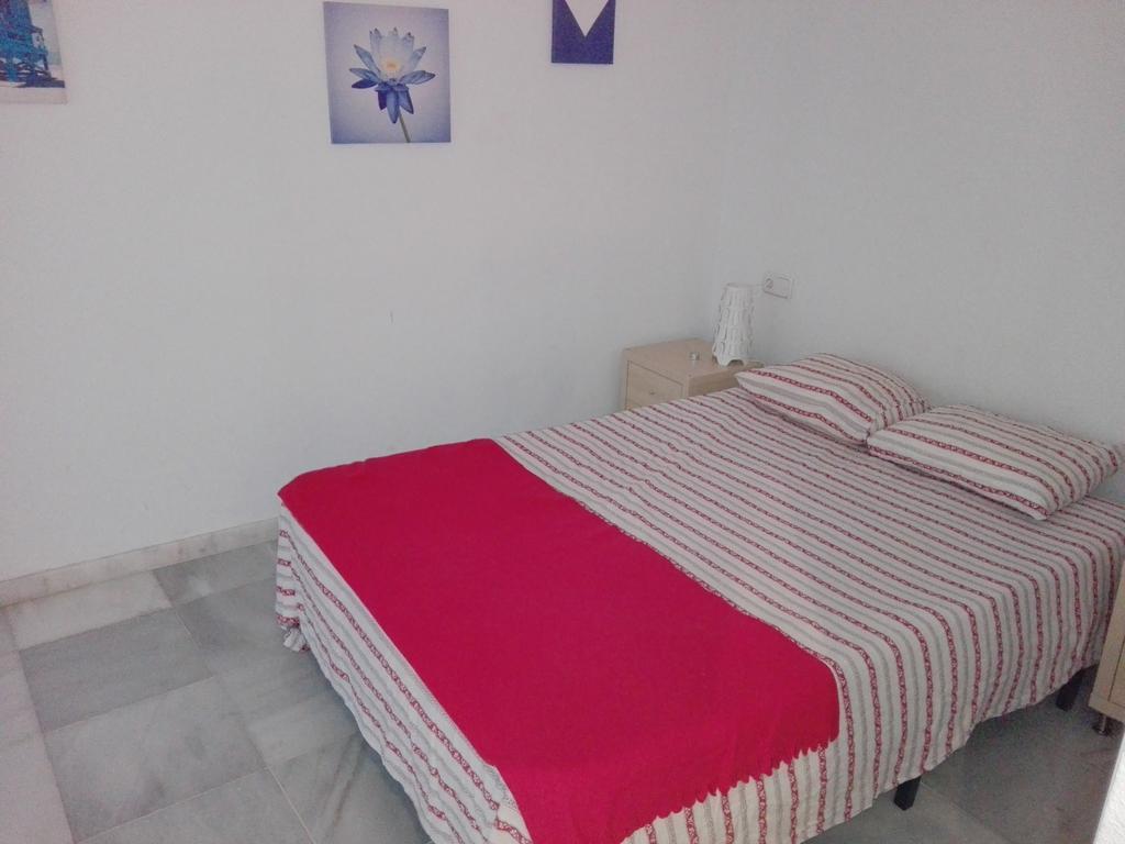 Centrico Apartamento Con Patio Privado Sevilla Exteriör bild