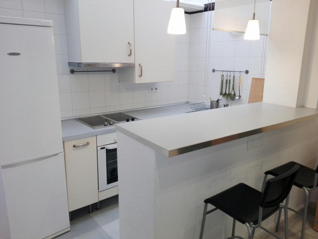 Centrico Apartamento Con Patio Privado Sevilla Exteriör bild
