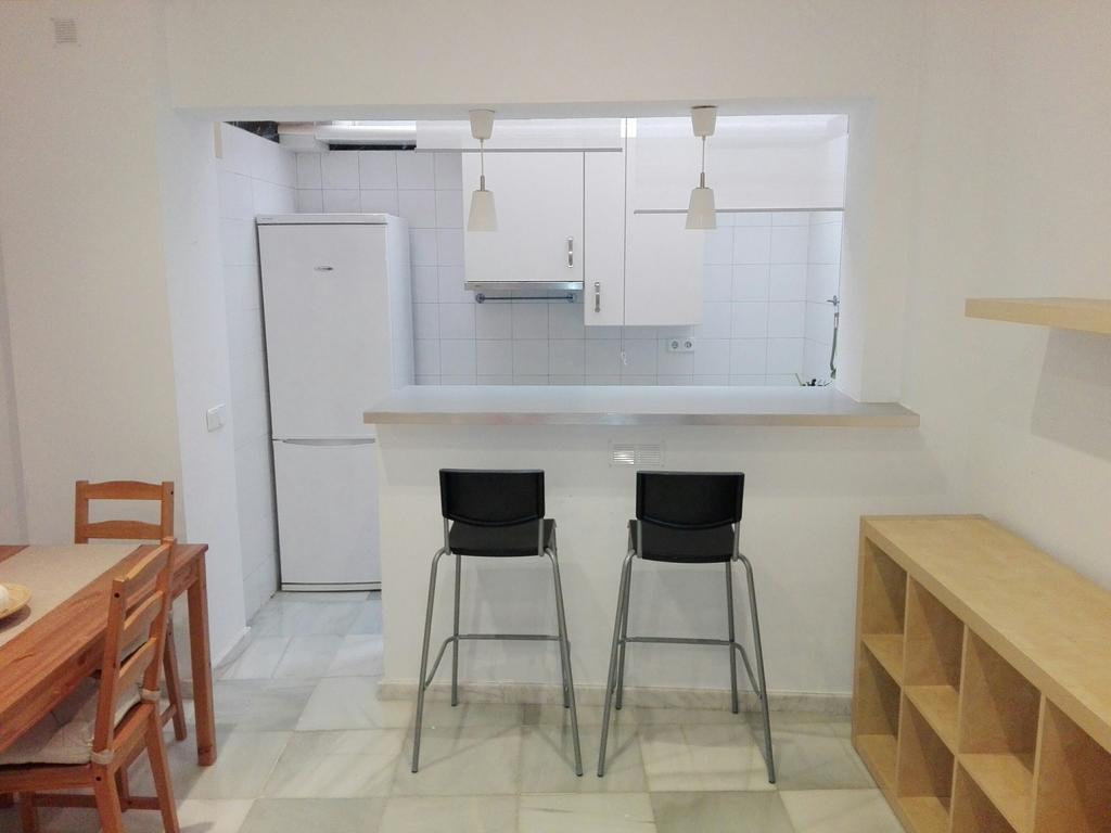 Centrico Apartamento Con Patio Privado Sevilla Exteriör bild